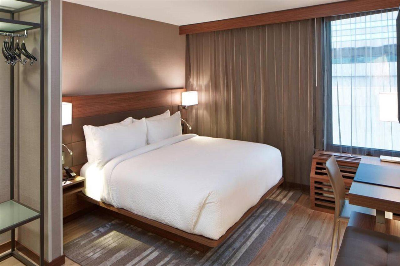 Ac Hotel Atlanta Downtown Экстерьер фото